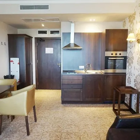 Апартамент Barcelo Royal Private *