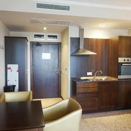 Апартамент Barcelo Royal Private *