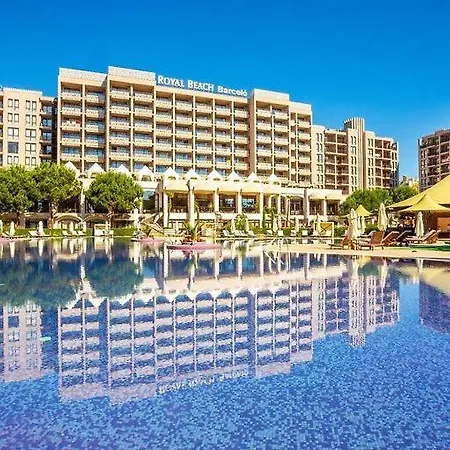 Barcelo Royal Private Апартамент