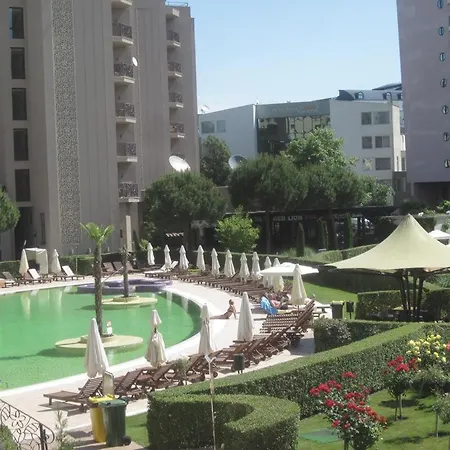 Barcelo Royal Private Апартамент