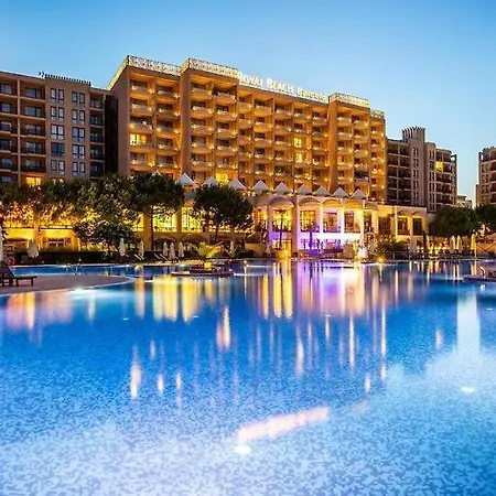 Barcelo Royal Private Апартамент